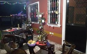 Leigh Homestay